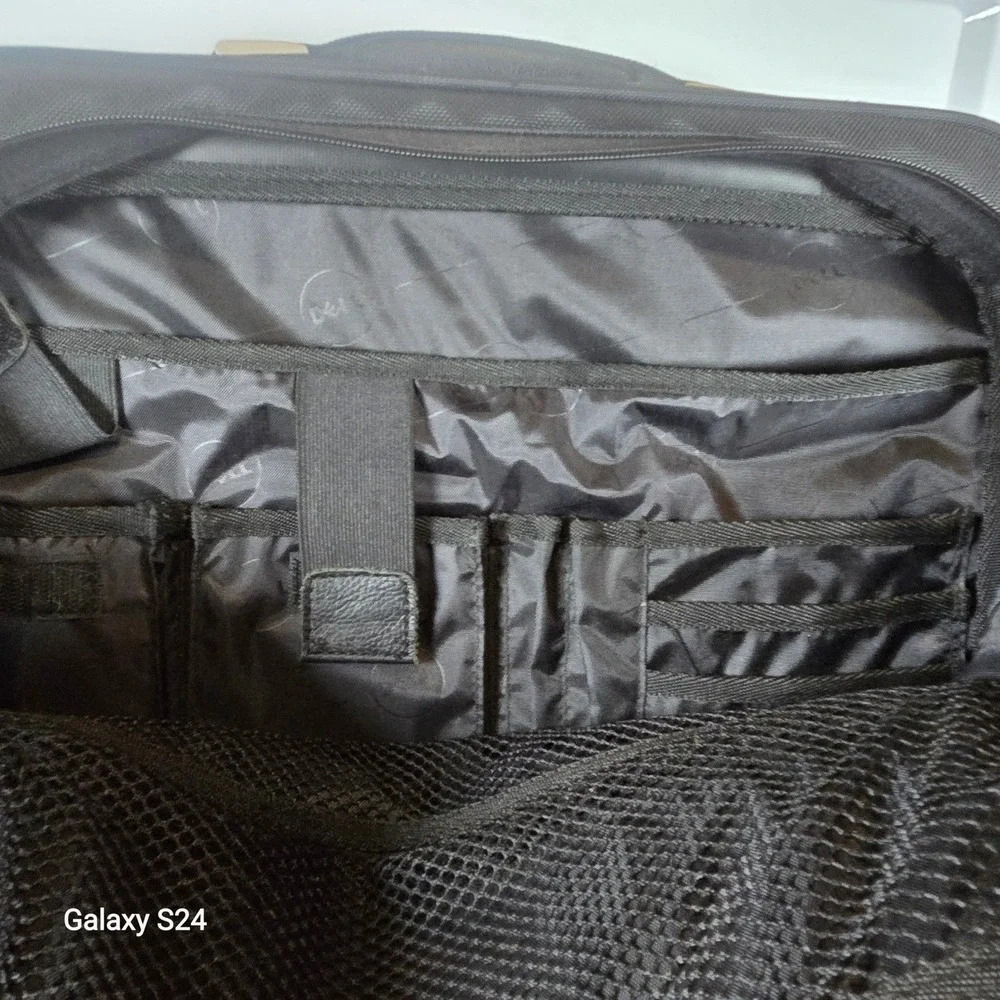 DELL Black Laptop Bag Briefcase Shoulder Strap‎ Business Travel Commute